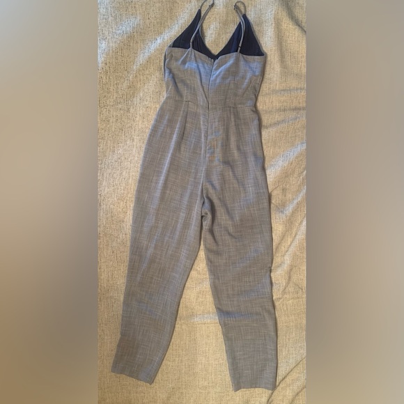Dynamite gray jumpsuit - XS - Picture 2 of 8